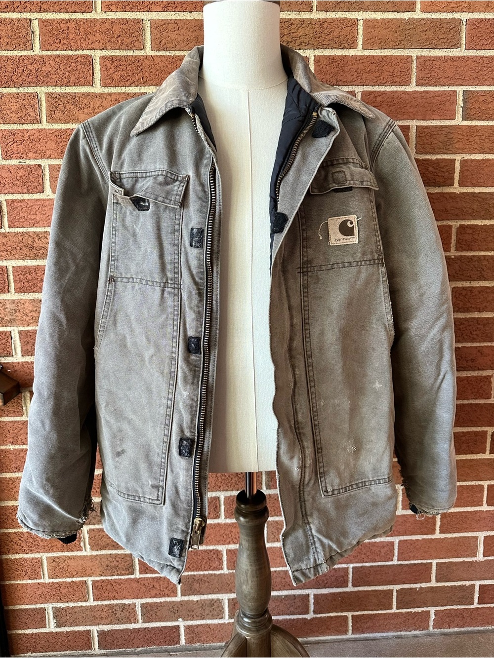Vintage Carhartt C26 CHT Arctic Quilt Lined Jacket Distressed, L Reg Mid Length